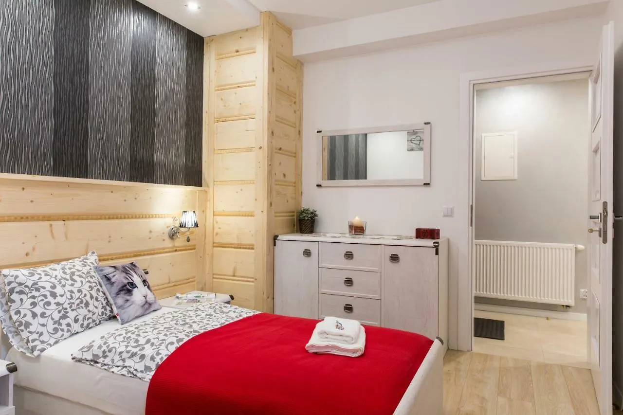 Apartament Pajo II -Rezydencja Tatry--Grota Solna--Balkon--Parking Zakopane 0*,  Pologne